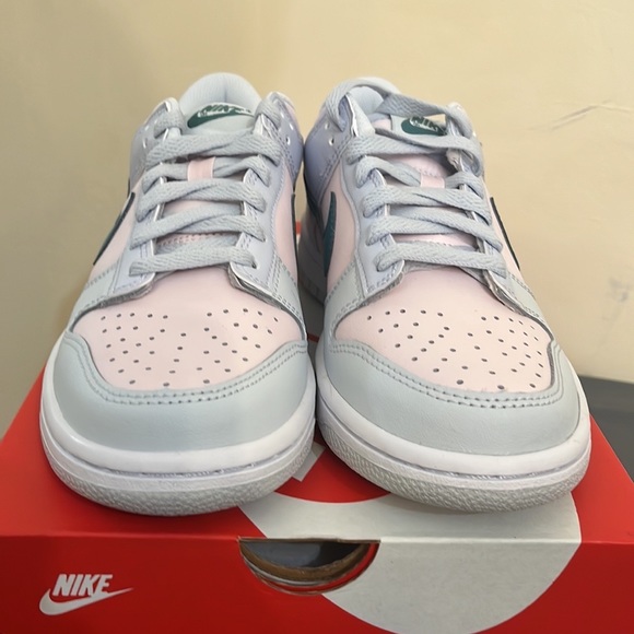 Nike Dunk Low Mineral Teal - Picture 2 of 6